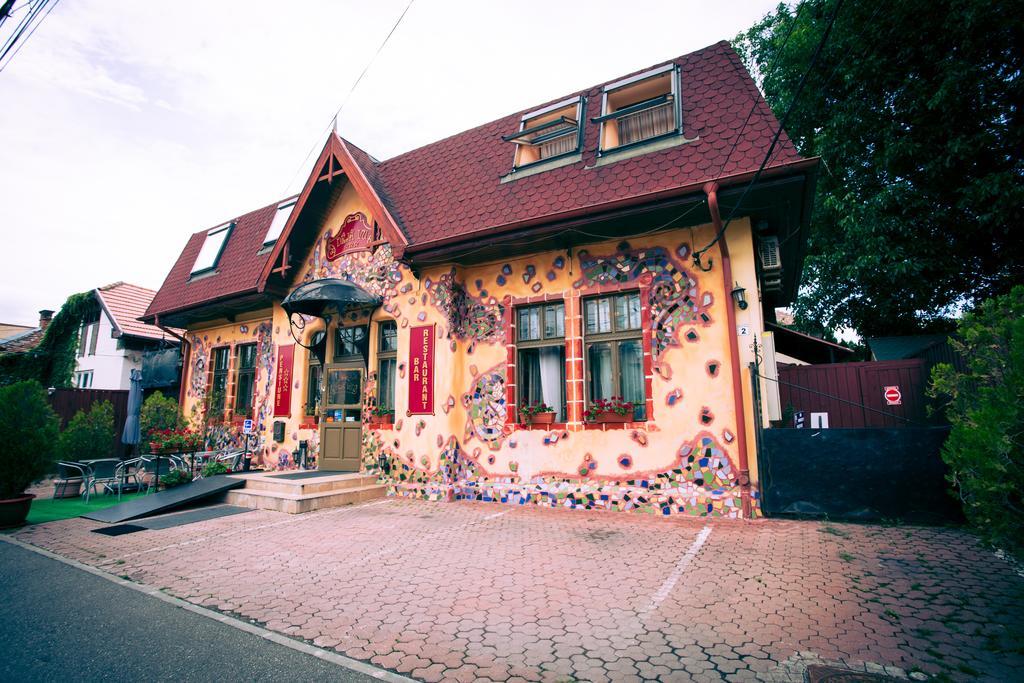 Deja Vu Guesthouse Cluj-Napoca Exterior photo